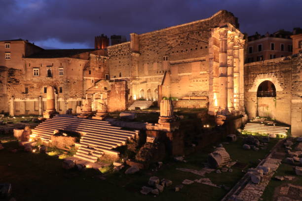 istock Forum of Augustus at night 1137407125