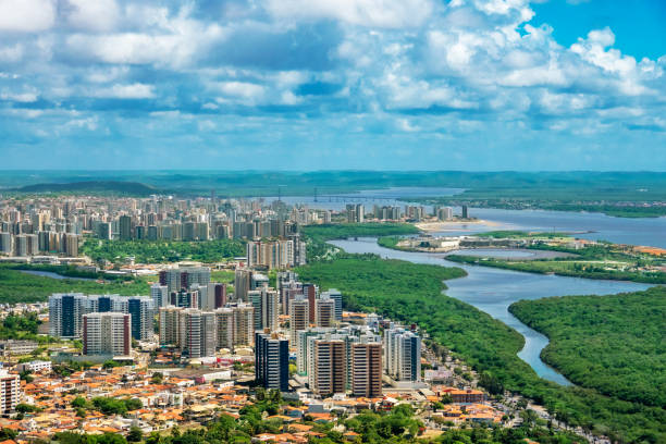 aracaju, capital do estado de sergipe - building exterior urban scene cityscape clear sky - fotografias e filmes do acervo