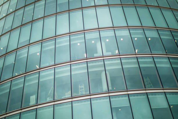 istock Glass Building in London 1137543347
