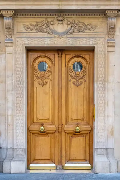 Photo of Paris, wooden door