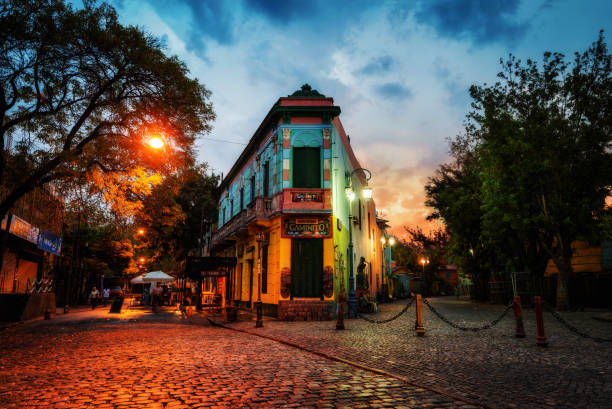 Public Square in La Boca, Buenos Aires, Argentina. Taken during sunset Public Square in La Boca, Buenos Aires, Argentina. Taken during sunset on April 9th 2015. taken in 2015 post processed as HDR buenos aires stock pictures, royalty-free photos & images