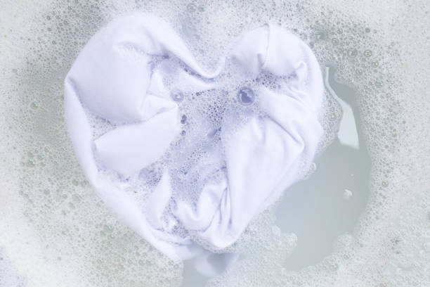 istock Soak a cloth before washing, white cloth, Heart shape 1137632574