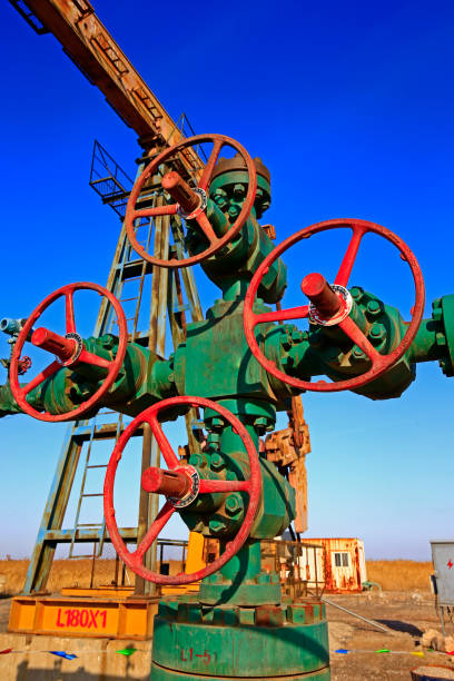 istock Oil pipes and valves 1137651664