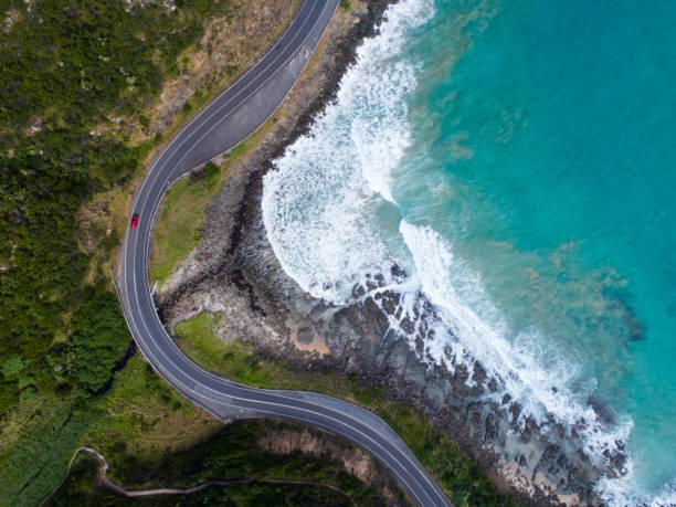 great ocean road aerial - twelve apostles sea rocks fotos fotografías e imágenes de stock