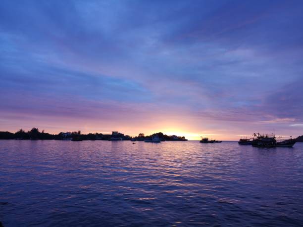 istock Beautiful sunset view and vivid color on blue sky. 1137658212
