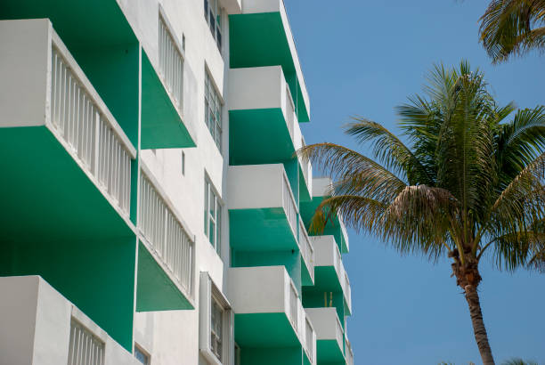 istock Art Deco architecture in Miami Beach, Florida 1137721524