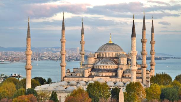 istock Blue Mosque at Sunset - Istanbul, Turkey 1137759334