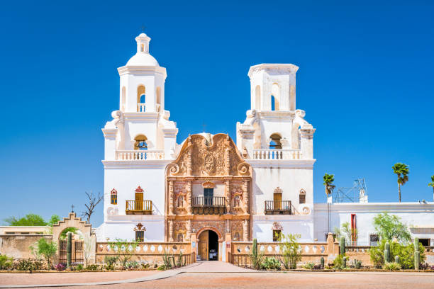 Mission San Xavier del Bac Tucson, Arizona, USA at historic  Mission San Xavier del Bac. tucson stock pictures, royalty-free photos & images