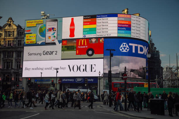 istock Piccadilly Circus crowd rush hour London UK 1137803624