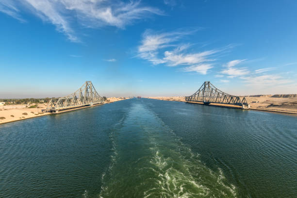 ponte ferroviario el ferdan (al firdan) in egitto, africa - gulf of suez foto e immagini stock