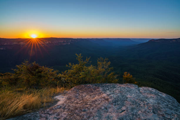 istock romantic sunrise at sublime point, blue mountains, australia 13 1137923285