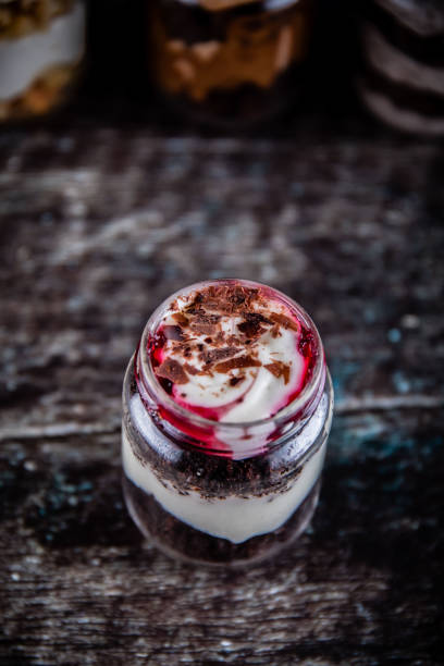 istock CHOCOLATE CAKE WITH CREAM AND RED VELVET 1137938599