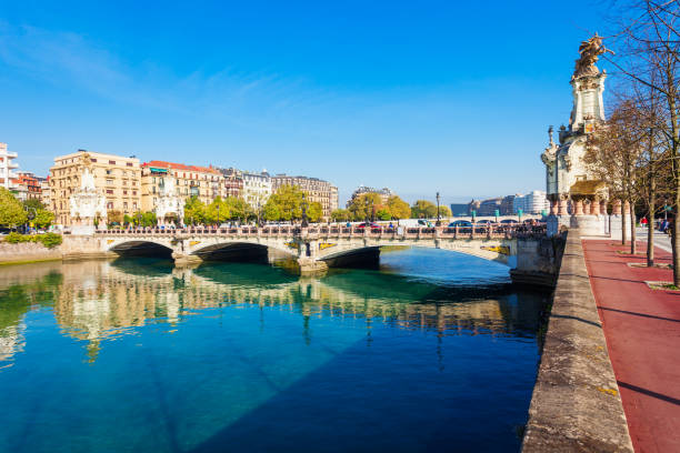 istock Maria Cristina bridge, San Sebastian 1137939580