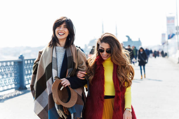 istock Travelers exploring the city 1137944047