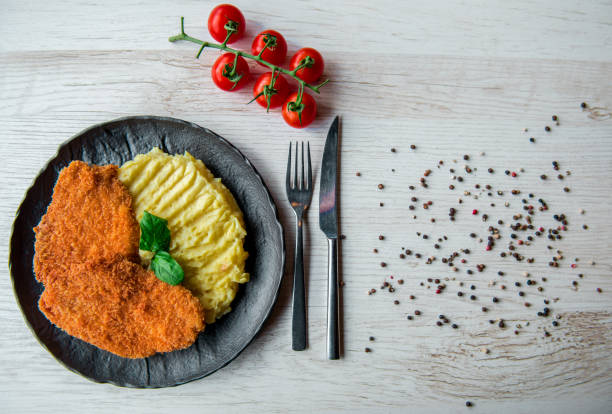 istock Homemade Breaded German Weiner Schnitzel 1137945810