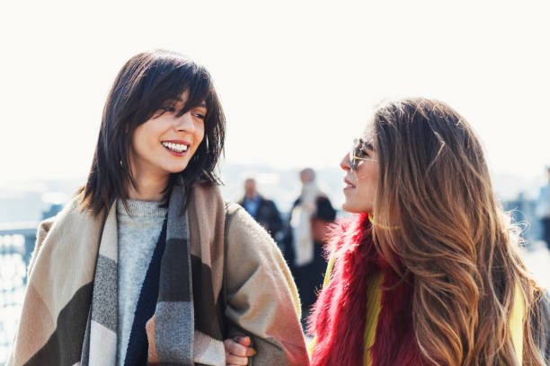 istock Travelers exploring the city 1137946891