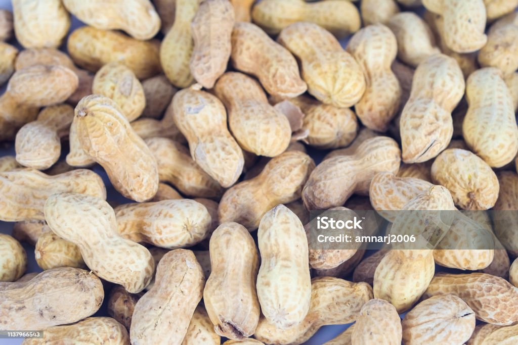 Sweet Peanuts Shell Peanuts In Shells On White Background Stock Photo - Download Image Now ...