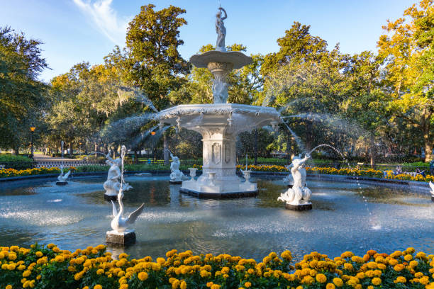 istock Fountain in Forsyth Park, Savannah 1137969736