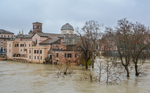 Flood - River Main, Germany - Sluice Kostheim