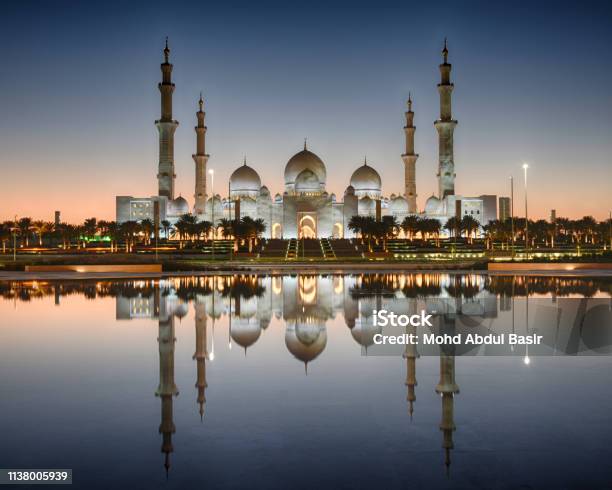 Sheikh Zayed Grand Mosque Stock Photo - Download Image Now - Abu Dhabi, Sheikh Zayed Road, Sheikh Zayed Mosque