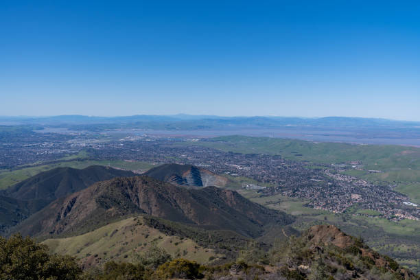 istock View from the top of Mt Diablo, California 1138018043