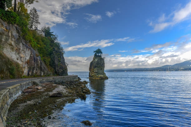 istock Siwash Rock - Vancouver, Canada 1138019703