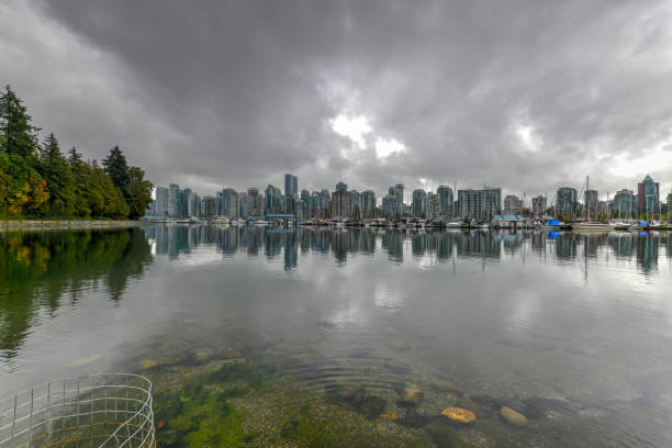 istock Downtown Vancouver Skyline - Vancouver, Canada 1138028115