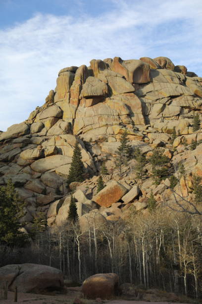 istock Wyoming boulder field at Vedawouu 1138031672