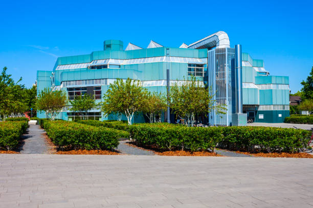 Bonn University, Public Institution in Germany