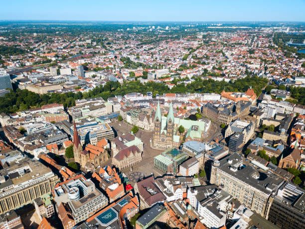 istock Bremen old town aerial view 1138033429