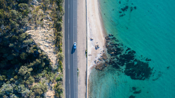 anthony's nose, dromana aerial - coastal city photos et images de collection