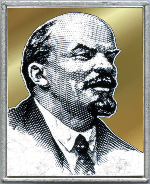 lenin portrait on ussr metallic badge - vladimir lenin imagens e fotografias de stock