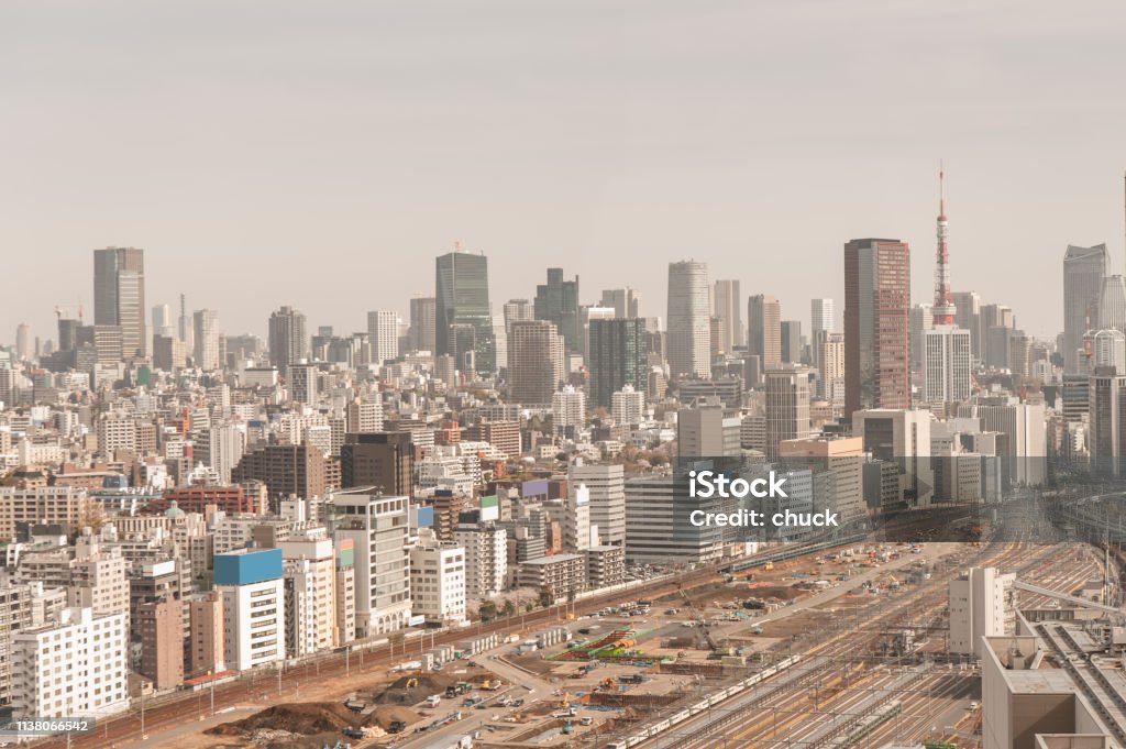 Fotografía aérea, paisaje urbano con vistas a Tokio, Japón - Foto de stock de Aire libre libre de derechos