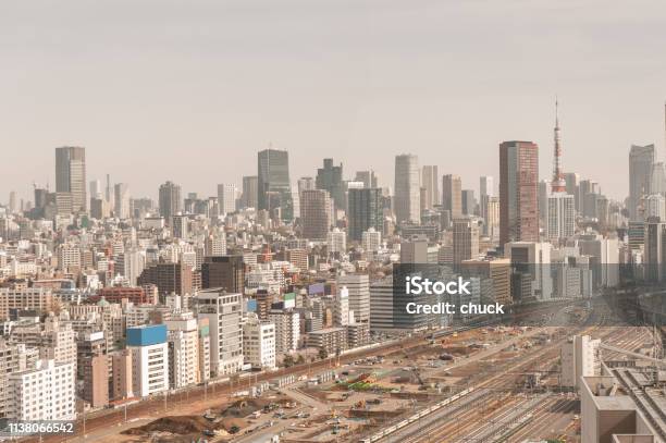 Fotografía Aérea Paisaje Urbano Con Vistas A Tokio Japón Foto de stock y más banco de imágenes de Aire libre