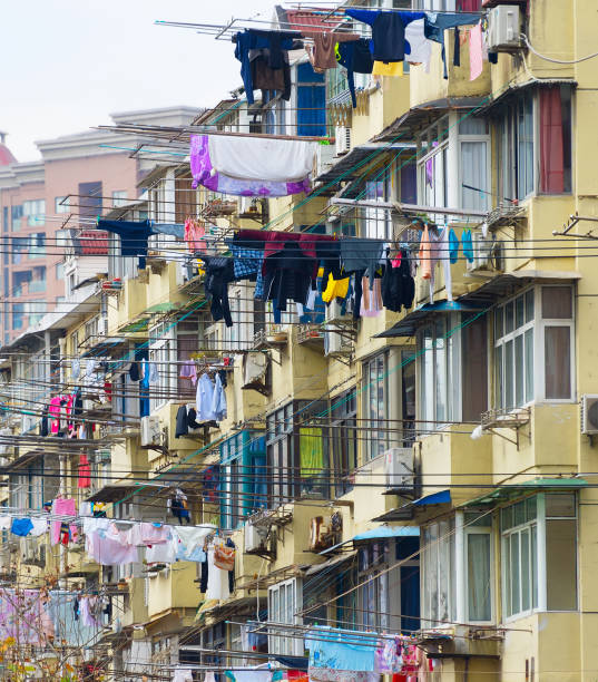 istock Shanghai building Clothes drying China 1138098599