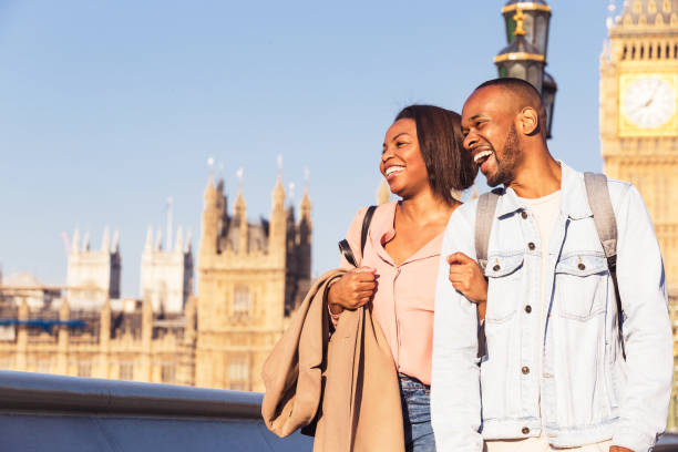 istock Cheerful Couple Exploring London 1138153197