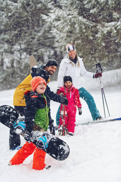 istock Family at a ski resort 1138195671
