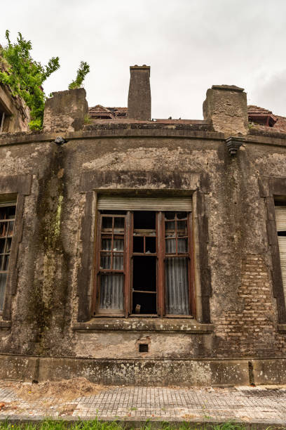 istock Window of an old abandoned house that caught fire 1138195998