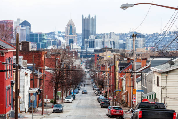 istock City streets - Pittsburgh, PA 1138219895