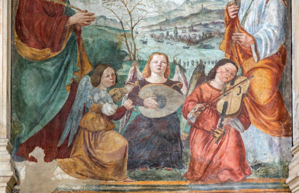 das fresko der engel mit den musikinstrumenten von bonino da campione in der kirche von the eremitani als detail auf grab von umberto da carrara. padua - geistliche musik stock-fotos und bilder