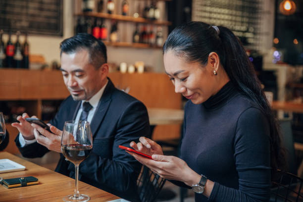 istock Business people sitting in restaurant 1138223743