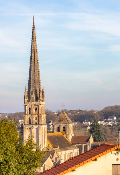 istock Small country village 1138244039