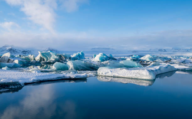 istock Iceland Glacier Lake Scenery 1138300992
