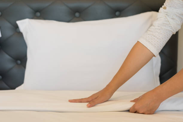 istock Soft towels on bedroom. 1138303790