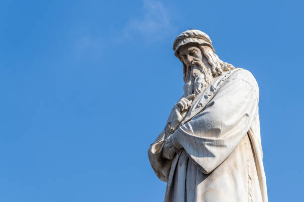 istock Leonardo Da Vinci Statue on Blue Sky Closeup in Milan 1138326675