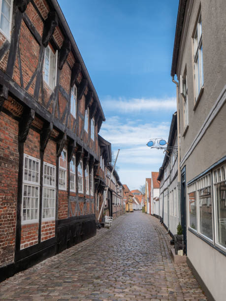 istock Cobbled streets in the old medieval city Ribe, Denmark 1138329924