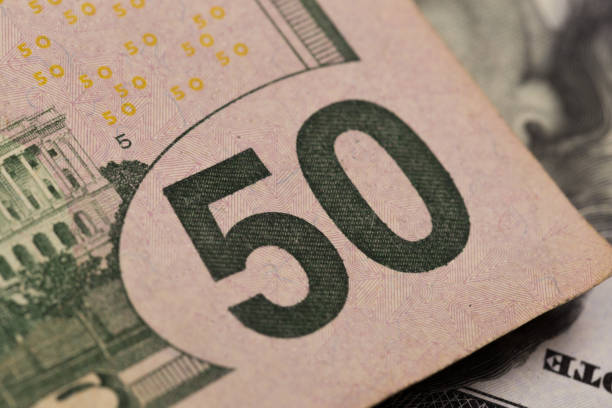 istock fifty Dollars elements , super macro, close up photo 1138331198