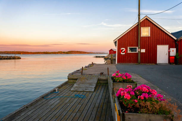 istock Old quay and calm sea 1138355436
