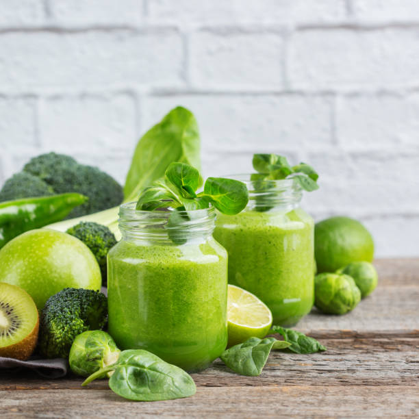 istock Green smoothie with vegetables for healthy, raw, vegan diet 1138372395