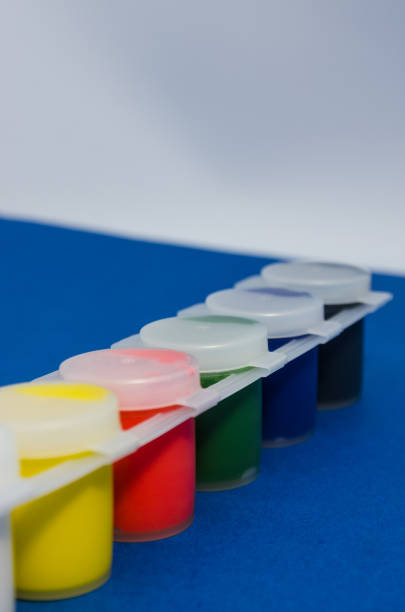 istock a set of gouache cups 1138376400